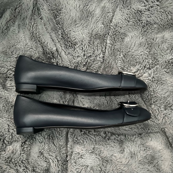 Gucci ballet flats in navy with logo buckle - Picture 8 of 8